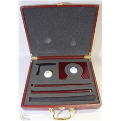 EXECUTIVE INDOOR TRAVEL PUTTER GOLF SET IN TRAVEL