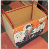 Image 1 : VINTAGE 1950 PULL TOY BOX ON WHEELS