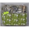 Image 1 : NEW ZIPPERED GARDEN TOOL POUCH W/ 5 GARDENING