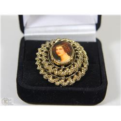PORTRAIT BROOCH