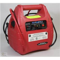 DYNAMIC INTERNAL BATTERY STATUS CHARGER+MAINTAINER