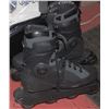 Image 1 : PAIR OF MENS OXYGEN ATV7 ROLLERSKATED SIZE 9.5 BLK