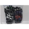 Image 1 : BAG OF 6 PAIR OF GLOW IN THE DARK HALLOWEEN GLOVES