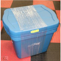 BUNDLE OF 4 RUBBERMAID STORAGE