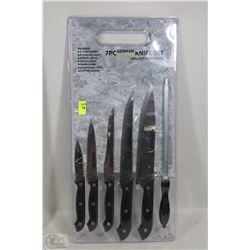 NEW 7PCS GERMAN STYLE KNIFE SET WITH CUTTING BOARD