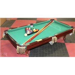36" X 19" POOL TABLE WITH SET OF BALLS AND 2 CUE