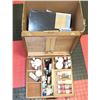 Image 1 : BOX W/ART EASEL FULL OF ART SUPPLIES, NEW