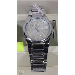 #51)MENS KENNETH COLE SILVER WATCH