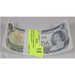 BUNDLE OF 10 CANADIAN $1 DOLLAR BILLS WITH