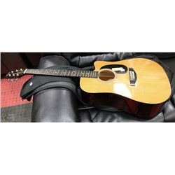 TRINITY RIVER ACOUSTIC GUITAR WITH BAG CASE