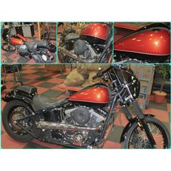 2011 HARLEY DAVIDSON FXSBLACKLIN-CAN MOTORCYCLE