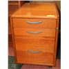 Image 1 : SOLID WOOD 3 DRAWER FILING CABINET