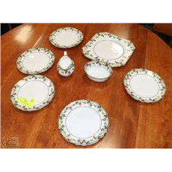 8PC AYNSLEY ENGLAND DISHES INCL. 4 PLATES,PLATTER