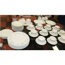 FELICITY PORCELAIN CHINA SET
