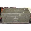 Image 1 : WWII 1945 LARGE MILITARY TRUNK WOOD AND METAL