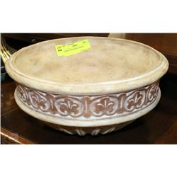 LARGE CENTER PIECE BOWL