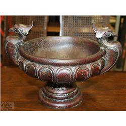 RUSTIC CRACKLE BIRD CENTERPIECE FRUIT BOWL