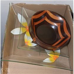 SOLID HAND MADE WOOD BOWL YELLOW WOOD  AND DARK