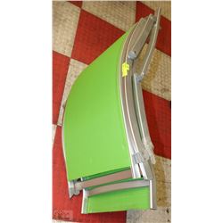 FOLDING PATIO LOUNGE CHAIR