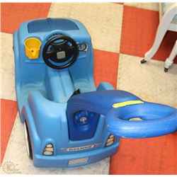 STEP 2 DELUXE PUSH CAR WITH CONTROL HANDLE