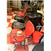 Image 1 : LOT OF 2 HAIR-STYLING CHAIRS,DRYER CHAIR AND 2
