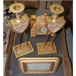 FLAT WITH 4 MATCHING PIECES INCL. CLOCK , PICTURE