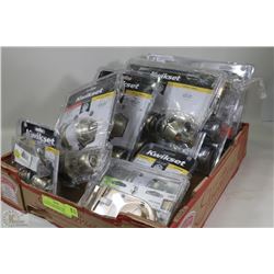 FLAT WITH ASSORTED STORE RETURN DOOR HANDLE KITS