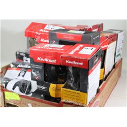 FLAT WITH ASSORTED STORE RETURN DOOR HANDLE KITS