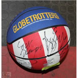 AUTOGRAPHED HARLEM GLOBETROTTERS BASKETBALL
