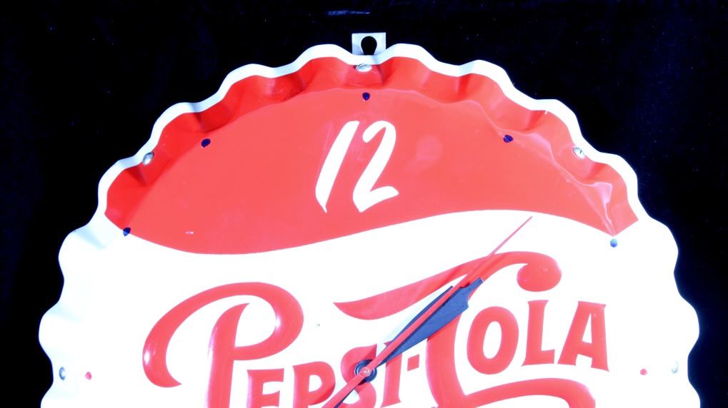 Vintage Custom Made Pepsi Cola Bottle Cap Clock