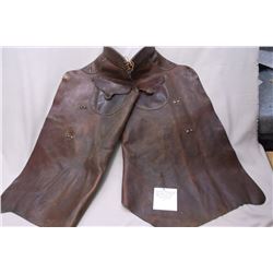 Unmarked Batwing Chaps- Steer Heads on Buttons- Basket Stamped Belt- Buck Stitched- 37"L