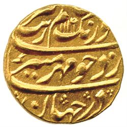 MUGHAL: Aurangzeb, 1658-1707, AV mohur (10.93g), Lahore, AH1116 year 48. EF