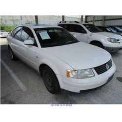 2000 - VOLKSWAGEN PASSAT