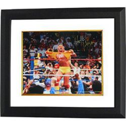 Hulk Hogan Signed Wrestling 16X20 Photo Custom Framed (WWF/WWE/WCW)