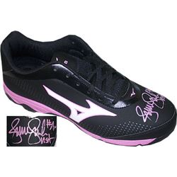Jennie Finch Signed Mizuno Black And Pink Softball Right Cleat USA (Size 10-Team USA Olympics)