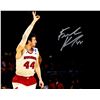 Image 1 : Frank Kaminsky Signed Wisconsin Badgers Three Fingers Raised 8X10 Photo