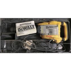 DEWALT DEMOLITION HAMMER IN CASE