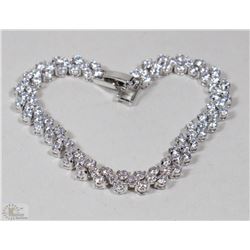 NEW CUBIC ZIRCONIA TENNIS BRACELET