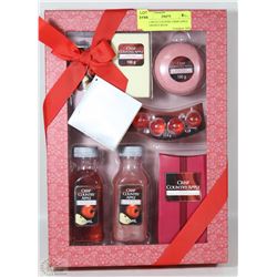 NEW FRUIT COUNTRY CRISP APPLE FRAGRANCE BATH