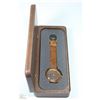 Image 1 : ELEGANT WOODEN WATCH PRODUCT N CASE