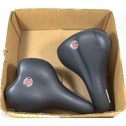 2 BRAND NEW SCHWINN BIKE SEATS