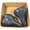 Image 1 : 2 BRAND NEW SCHWINN BIKE SEATS
