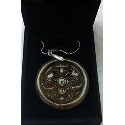 CHINESE OLD JADE CARVED PENDANT ON CHAIN