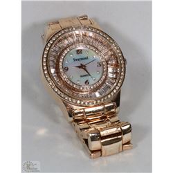 SWAYMOND LADIES QUARTS WATCH #S1142 WATER