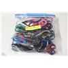 Image 1 : BAG OF ASSORTED SCISSORS