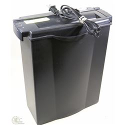 BLACK PAPER SHREDDER (WORKING)
