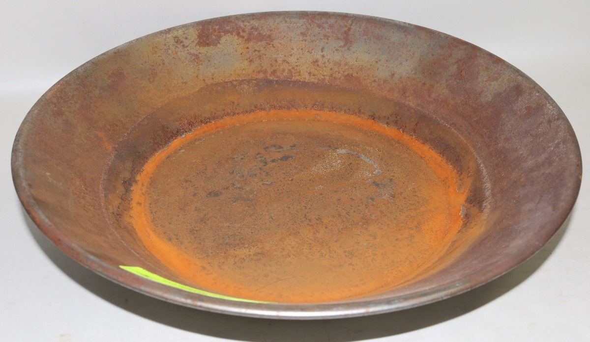 METAL GOLD PANNING PAN