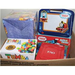 BOX OF VINTAGE TOYS INCLUDES