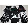 Image 1 : BAG OF 6 PAIRS OF GLOW IN THE DARK GLOVES