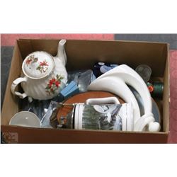 BOX OF KITCHEN MISCELLANEOUS
